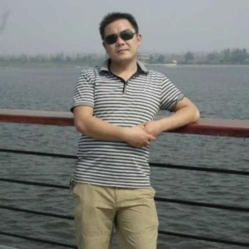 dhdjj的第一张照片--珠海王婆说媒